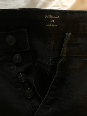Black Skinny Jeans thumbnail 3