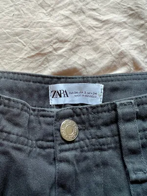 Navy Blue Zara straight leg cargo pants -great condition -pants legs are long #zara #cargopants #navyblue #pants thumbnail 5
