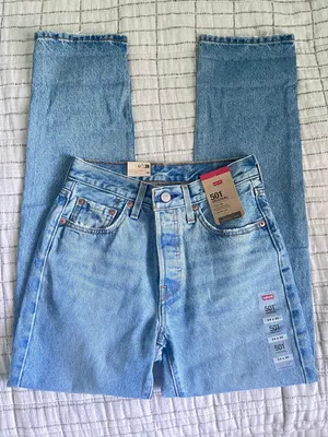 Levi’s 501 Straight Jeans thumbnail 2