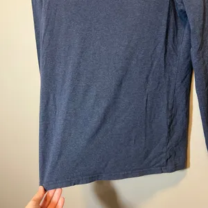 Pact Organic Cotton Long Sleeve Crew Neck Tee Heathered Navy Blue Medium thumbnail 4