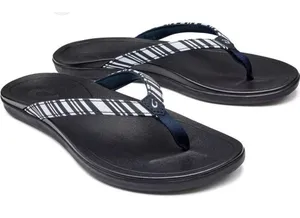 OluKai Ho'opio Black White Striped Flip Flop Sandals Womens 7 thumbnail 1