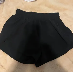 Amazon Black  Blooming Jelly Workout Shorts thumbnail 1