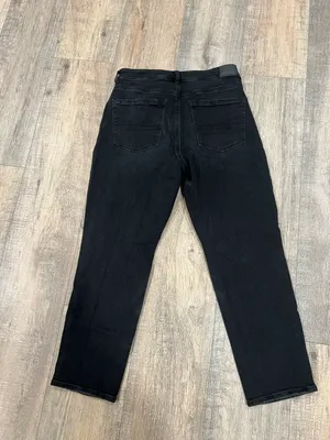 mom jeans thumbnail 7