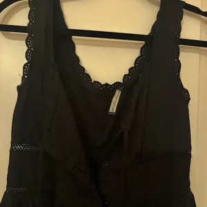 Brandy Melville, black dress lace detail thumbnail 2
