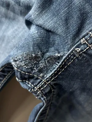 Miss Me Mid Rise Bootcut Jeans thumbnail 2