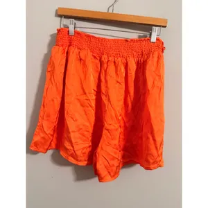 Aerie Flowy Smocked Waist Shorts Womens XL Orange Satin Feel Drawstring thumbnail 4