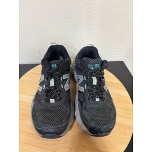 New Balance 510v4 Trail Running Shoes‎ Womens 6.5 Black Blue Silver All Terrain thumbnail 2