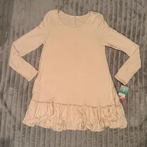 NWT‎ Easel Women Blush Pink Long Sleeve Ruffle Hem Tunic Top ET2088 Small thumbnail 2