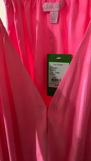 Lilly Pulitzer Top thumbnail 2