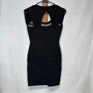 Forever 21 Black & White Zebra Print Sleeveless Bodycon Dress Size M‎ thumbnail 4