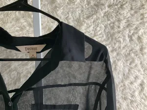 DECREE WOMEN'S LONG-SLEEVE BLACK BUTTON UP SHIRT~SIZE MEDIUM thumbnail 3