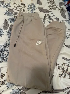 Nike sweatpants thumbnail 4