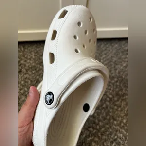 Crocs Shoes Women’s White Clogs Size 6‎ thumbnail 7