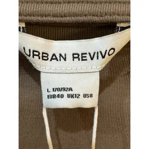 Urban Revivo Brown Cropped Baby Tee Size 8 Cotton thumbnail 4