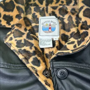 Leopard Print Lined Black Bomber Jacket Size L thumbnail 4