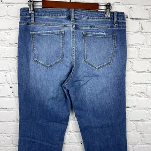 Kancan Women Size 31 Bootcut Crop Jeans Distressed Mid Rise Medium‎ Wash Raw Hem thumbnail 5