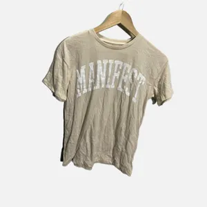 Grayson Threads Manifest Graphic Tee Beige Tan Short‎ Sleeve Crew Neck Small NEW thumbnail 2