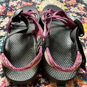 Chacos ZX2 Yampa Strappy Adjustable Sandal Womens 8 Pink Black thumbnail 8