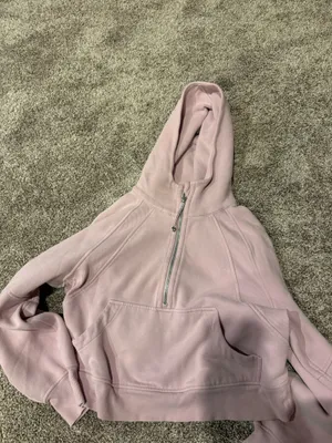 Lululemon Scuba thumbnail 3