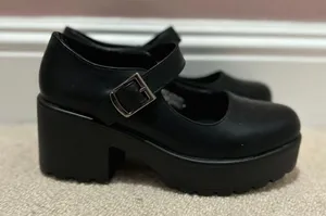 Nasty Gal Mary Jane Chunky Platform Heels thumbnail 3