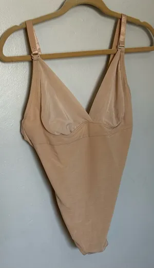 l Nude Shapewear Bodysuit – Tummy Control thumbnail 1