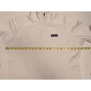 Patagonia Wmn Sz L 1/4 Zip Fleece Pullover Sweatshirt Polyester Outdoors Hiking thumbnail 2