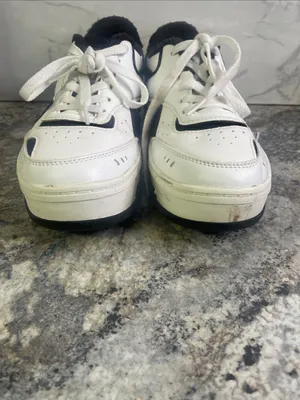 Reebok White and Black Court-Style Leather Sneakers thumbnail 3