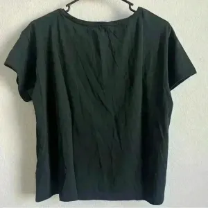 Madewell Black Classic V-Line Shirt Size‎ M thumbnail 4