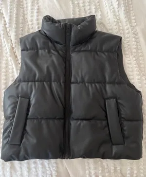Zara Cropped Leather Vest  thumbnail 1