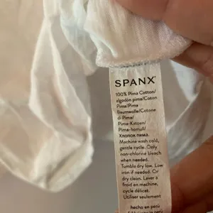 SPANX White V-neck T-Shirt 100% Pima Cotton Minimalist Basic Tee Women's size 3X thumbnail 8