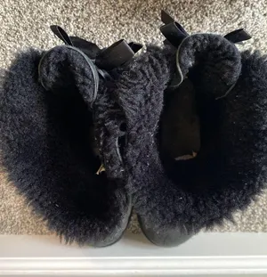 UGG Black Bailey Bow Booties Size 8 thumbnail 9