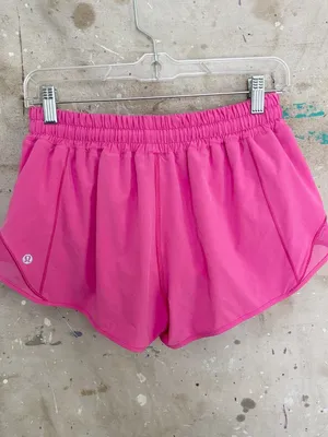 Lululemon Hotty Hot Low-Rise Short 2.5", Sonic Pink thumbnail 3