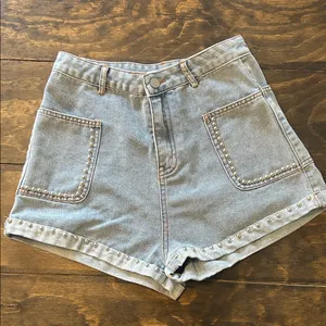 Cloud Ten Stud-Trim Light Blue Denim High-Rise Shorts thumbnail 1