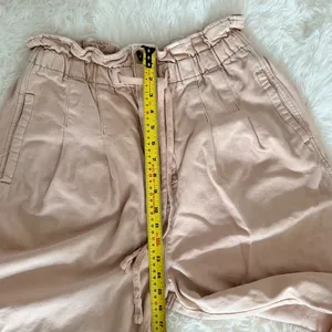 Free People Women’s Pinkish Tan Pants - Size Medium thumbnail 11