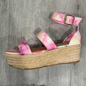BAMBOO Multicolor Tie-Dye Wedge Sandals thumbnail 5