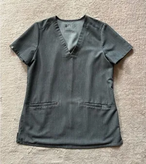 Figs Women's Technical Collection Catarina Pocket Scrub‎ Top Size XSmall thumbnail 1