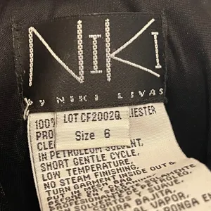 Niki by Niki Livas Black Beaded Lace Up Side Maxi Dress Formal Gown Size 6 HOCO thumbnail 3