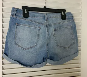 Old Navy Boyfriend Shorts thumbnail 2