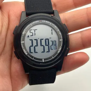 LENQIN Black Minimalist Men’s Digital Watch Working New Battery thumbnail 7