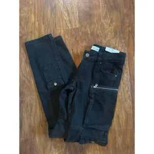 ZARA Slim Cargo JEANS Black GOTH GRUNGE PUNK 90s Size 0 Mid Rise XS NWT thumbnail 3