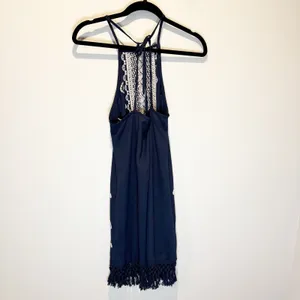 Abercrombie & Fitch Sleeveless Embroidered Shift Dress - size Medium thumbnail 3