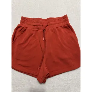 Varley Coulter High Rise Double Soft Short Red Summer Fig Size Small thumbnail 2