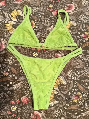 Bydee green flower swim set Size M thumbnail 1