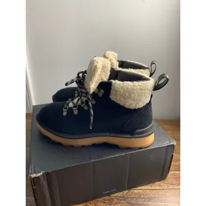 Sorel Women's Hi-Line Lace-Up Cozy Hiker Booties NIB size 9.5 thumbnail 3