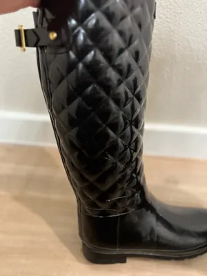 Black Quilted Hunter Rain Boots thumbnail 5
