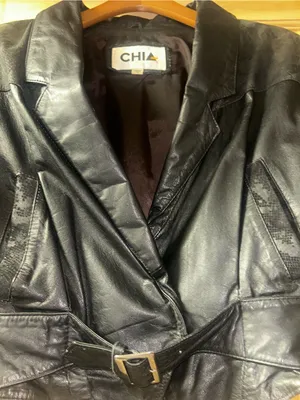Women's 80’s VTG Black Leather Cropped Belted Jacket Size M thumbnail 6