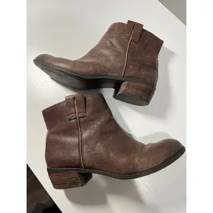 Sam Edelman James Dark Brown Distressed Leather Ankle Boots‎ Size 8.5M thumbnail 3