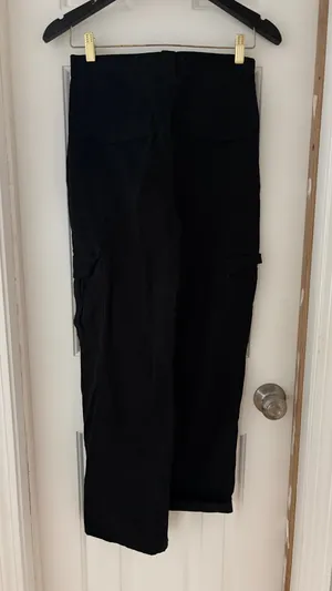 Refuge Oversize High-rise Black Cargo Pants  thumbnail 3