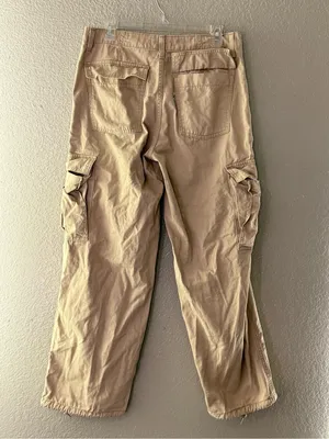 Levi’s ’94 Baggy Cargo Pants Size 29 Khaki Tan Mid Rise Straight Leg Y2K Utility thumbnail 7