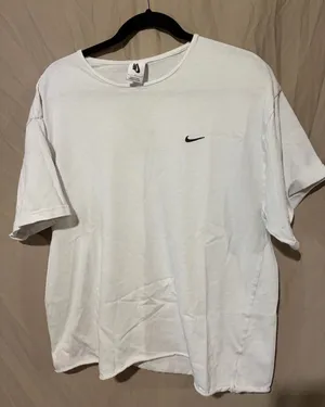 Nike T-shirt thumbnail 1